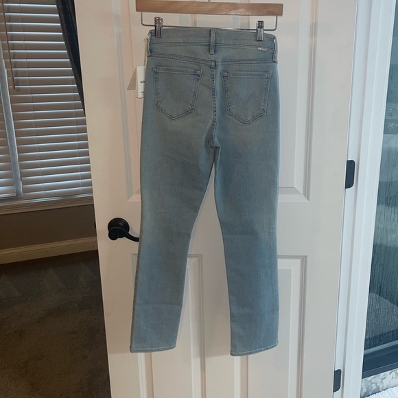 NEW MOTHER The Rascal Ankle Jeans in When in Rome Light Wash 100% Exclusive 25 - Picture 6 of 11